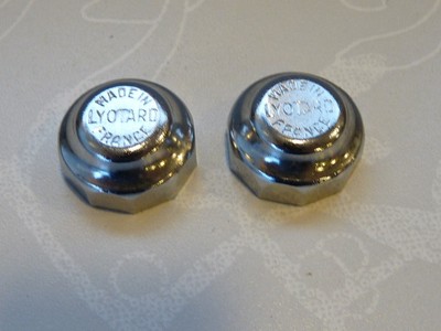 bike pedal dust caps
